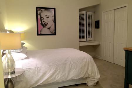 Hollywood Hills Bed And Breakfast Los Angeles Esterno foto