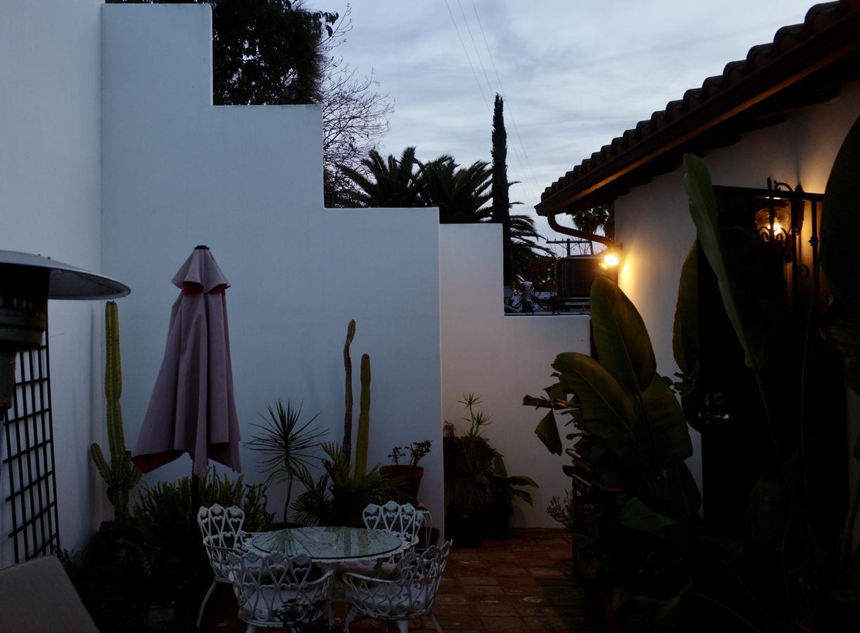 Hollywood Hills Bed And Breakfast Los Angeles Esterno foto